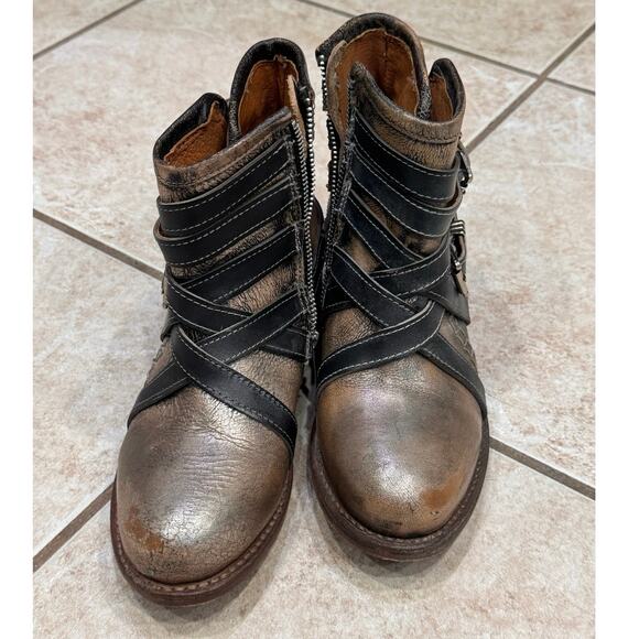 FREEBIRD Redford Leather Ankle Boots - Size: 7 - Color: Pewter - Picture 1 of 11